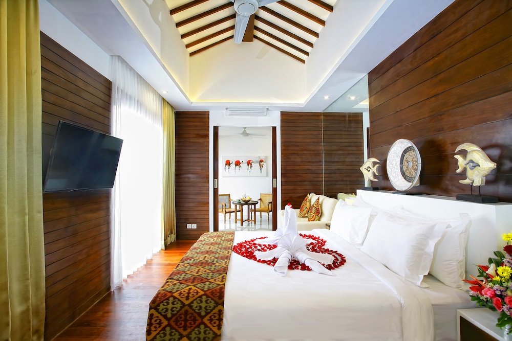 Anari Villas Kuta 39/65