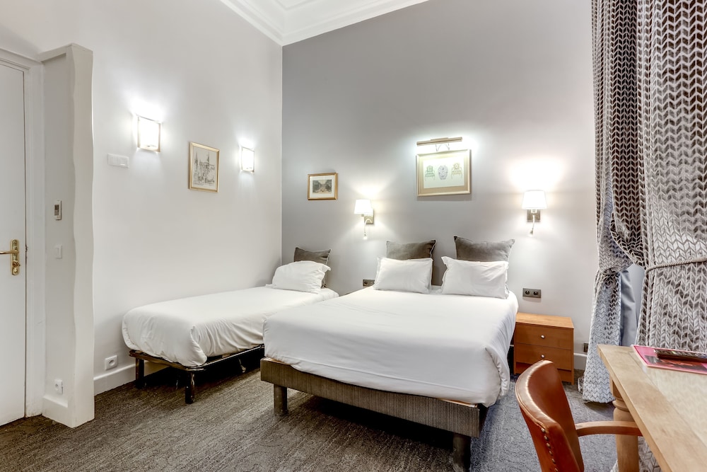 HOTEL OPERA MAINTENON 17/50