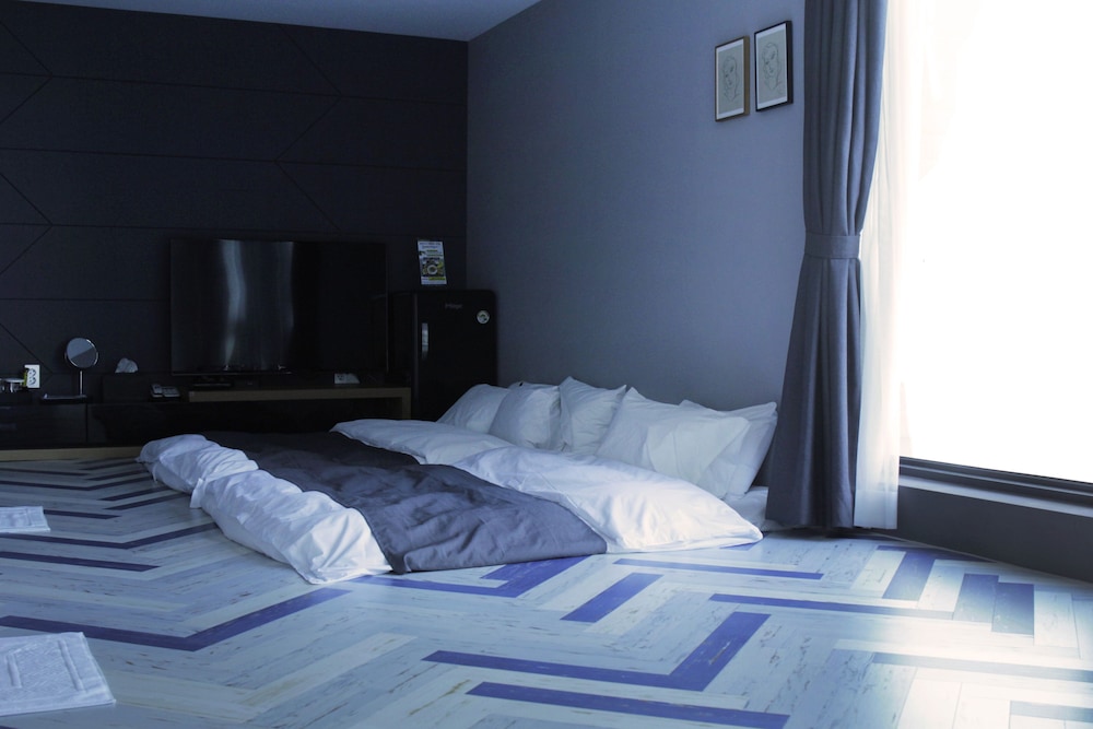 Galaxy Hotel 38/78