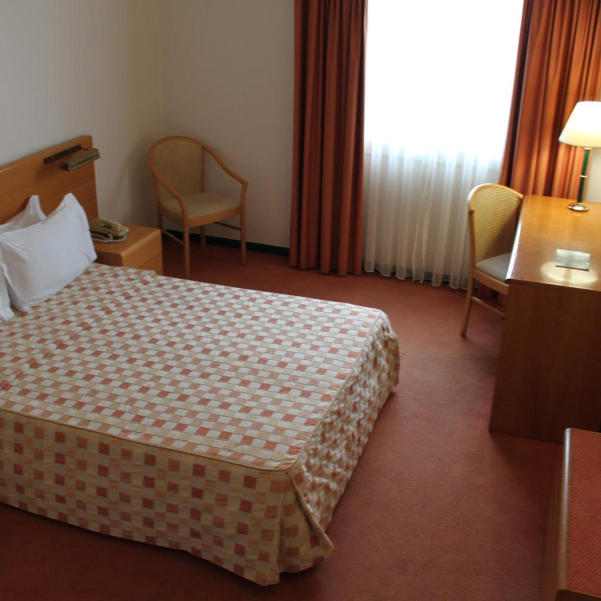 Hotel Douro 12/27