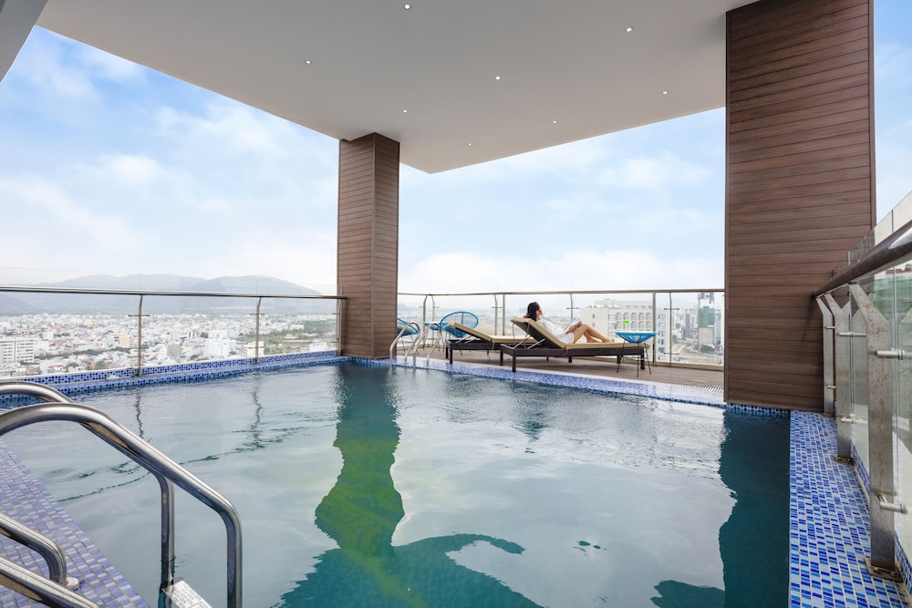 Crown Hotel Nha Trang 26/36
