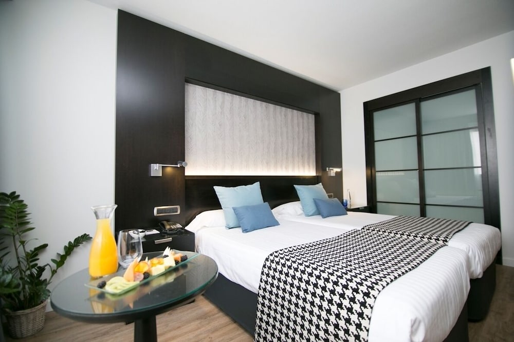 Premium, Twin Beds