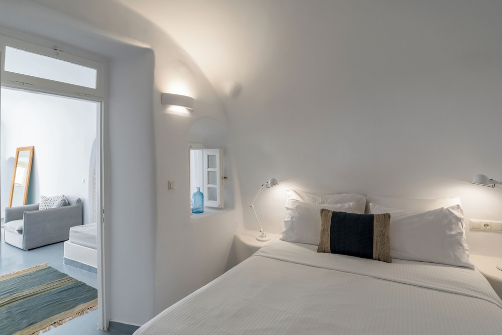 Cliff Side Suites Hotel 62/62