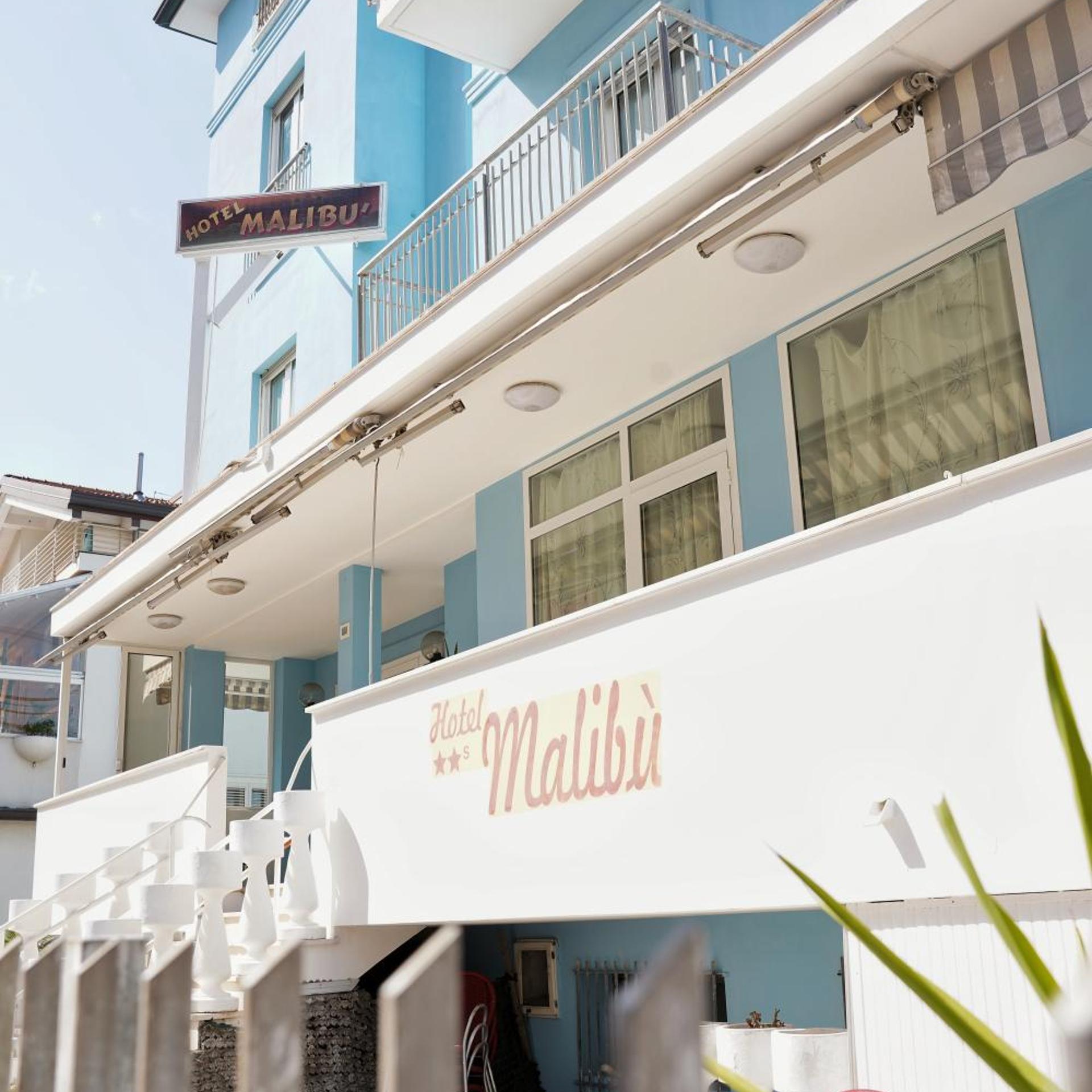 Malibu 3/51