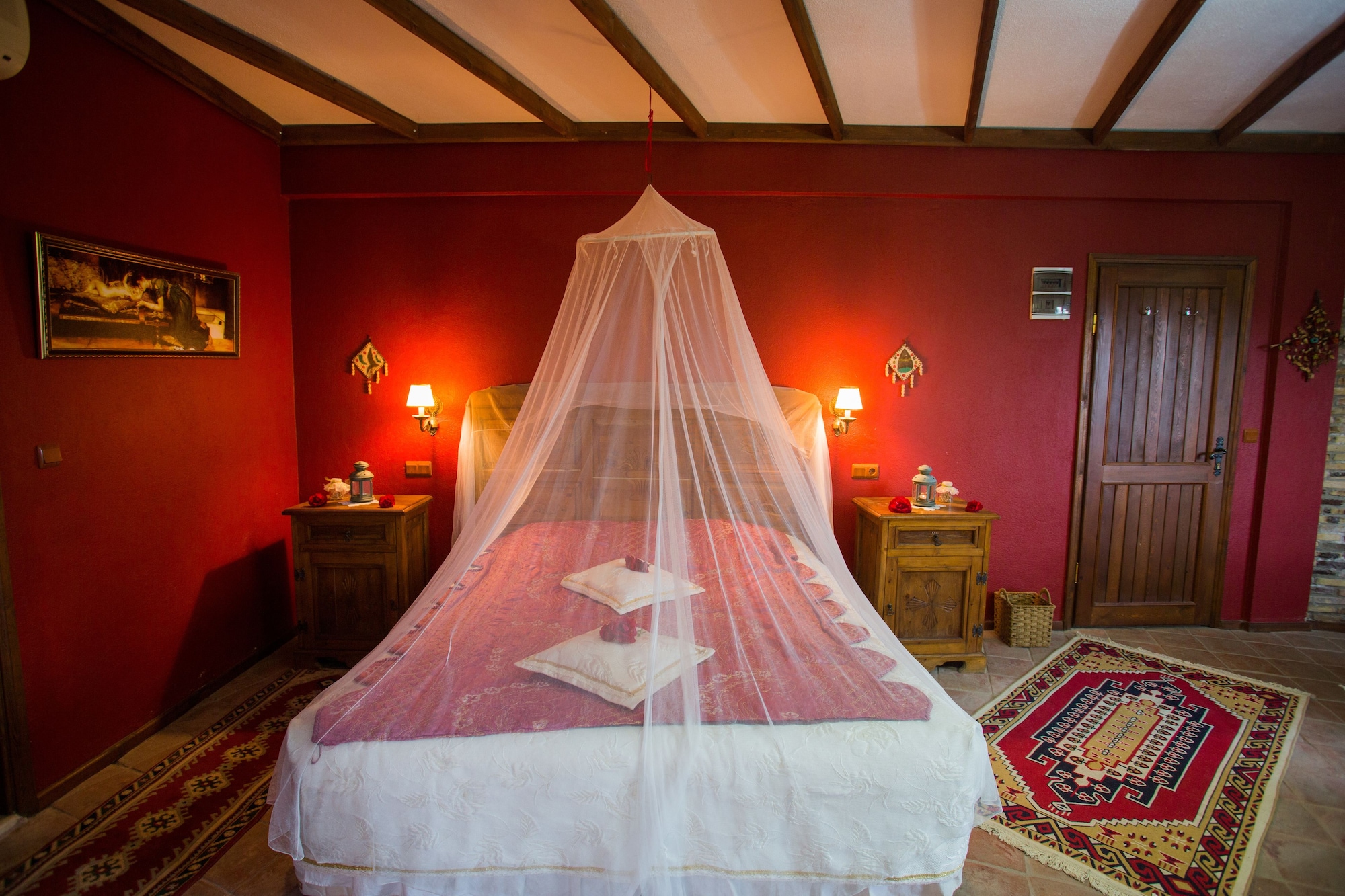 SUPERIOR, DOUBLE BED