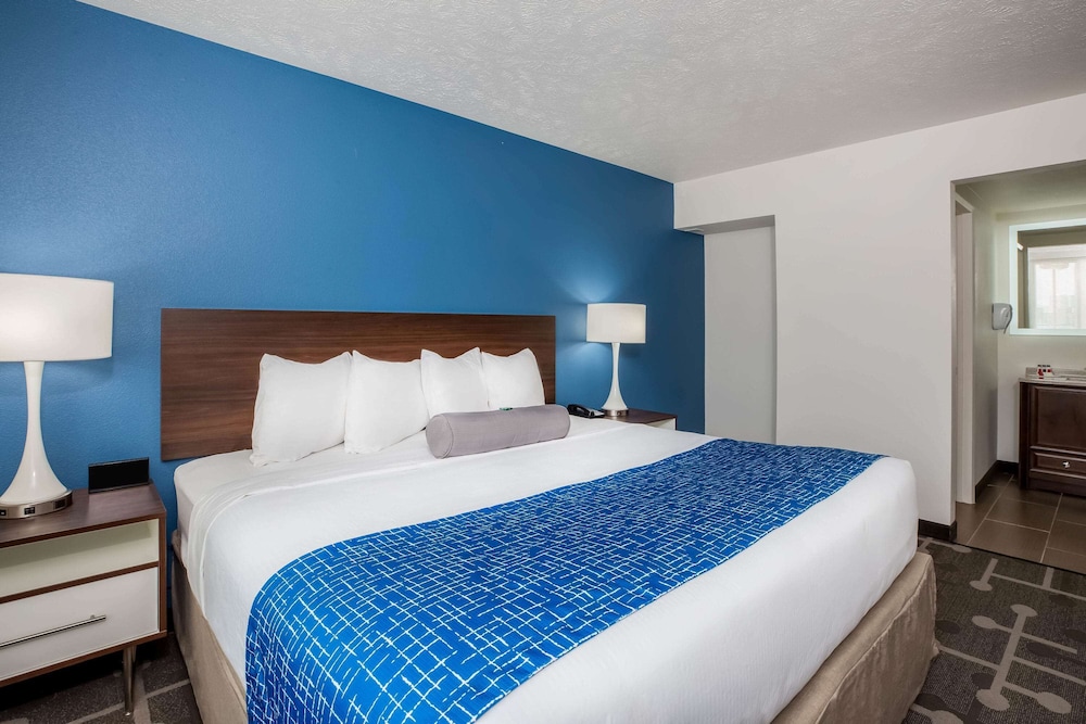 Hotel Spokane 12/27