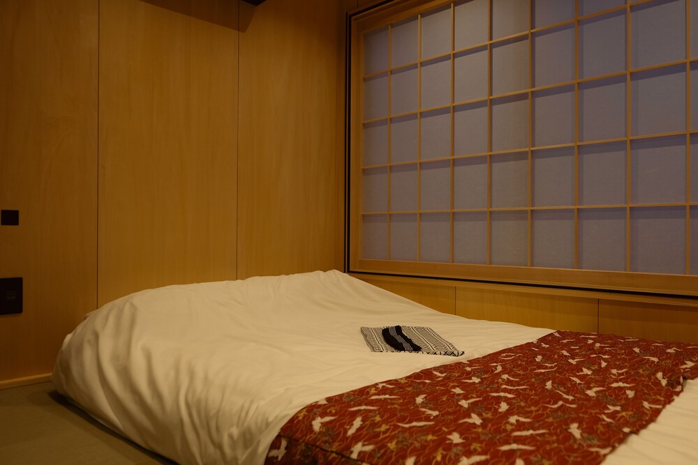 BANRAI HOTEL 10/50
