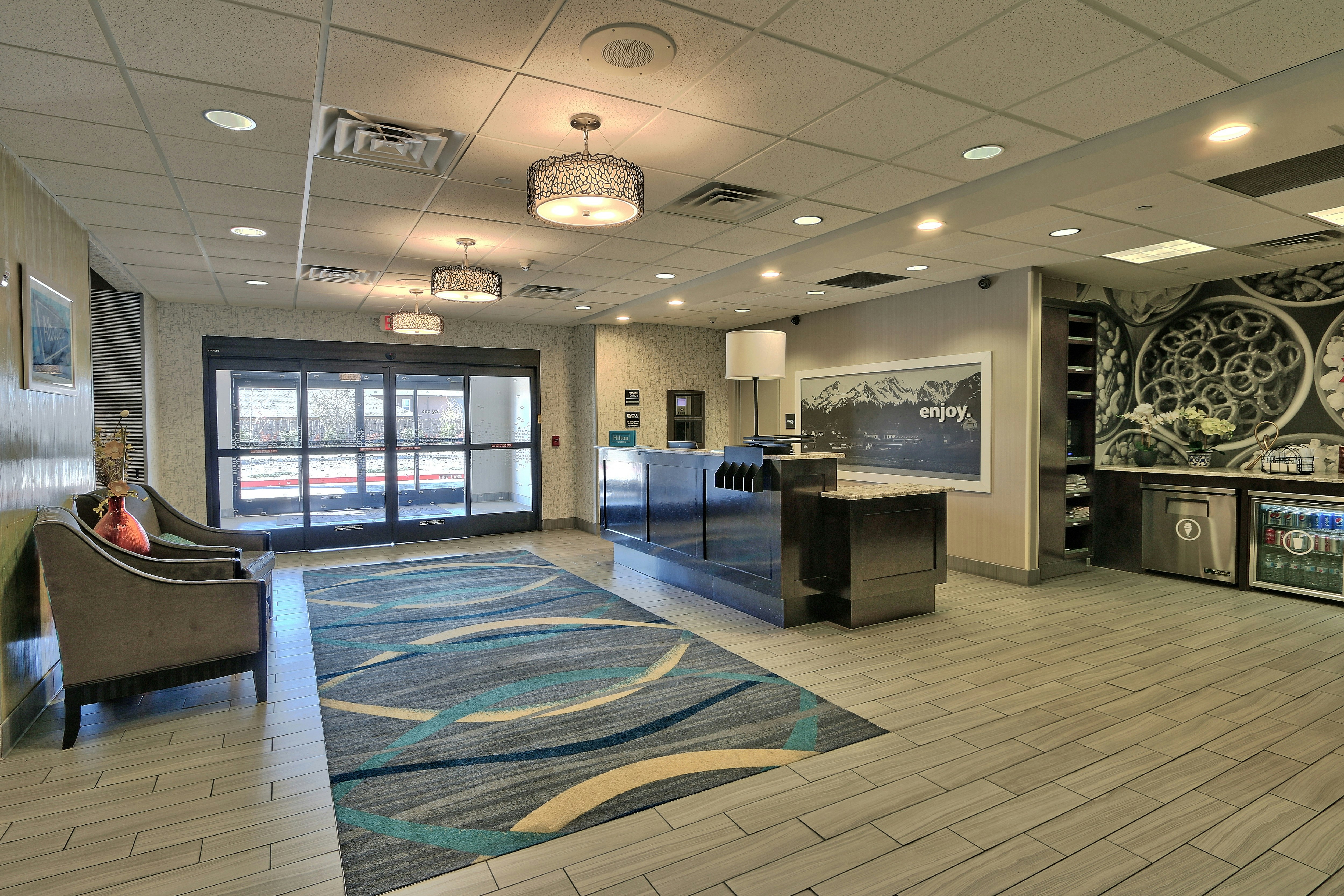 Hampton Inn Suites Albuquerque Airport 10/54