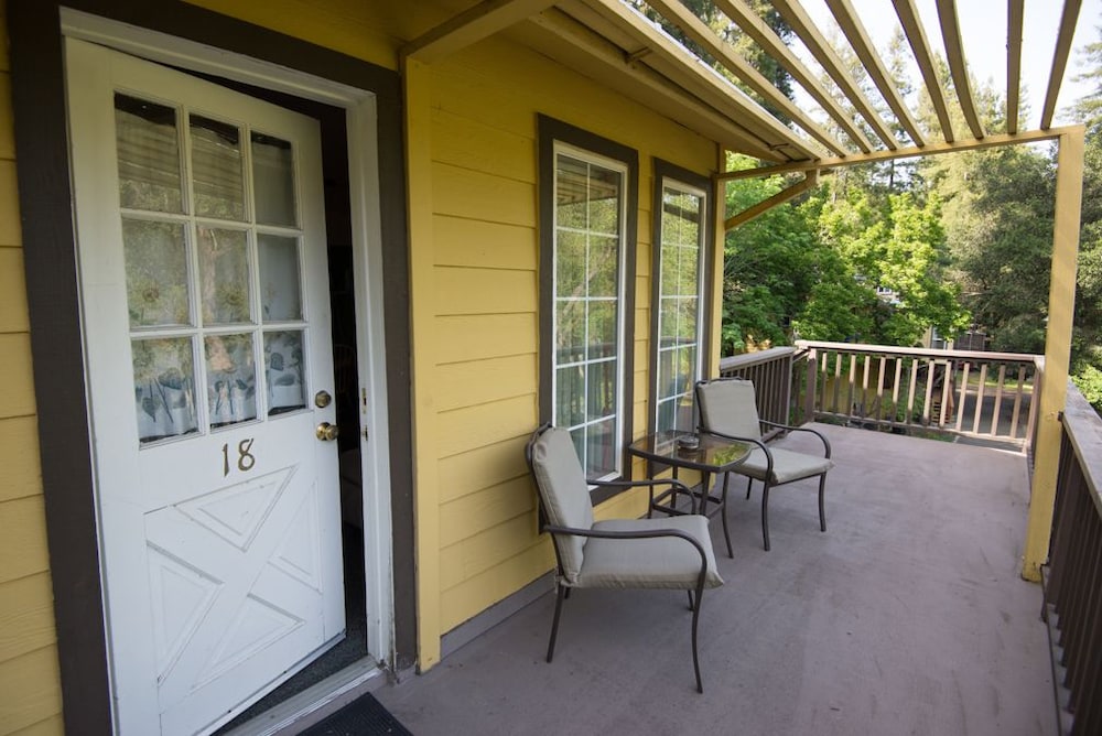 River View Garden Resort 33/68