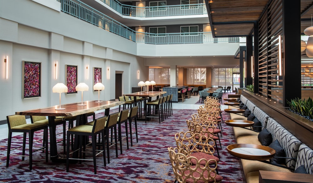 Embassy Suites Walnut Creek 1/81