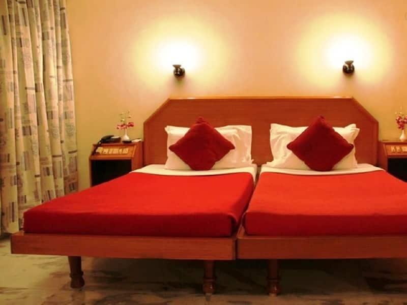 Hotel Ram International 8/14