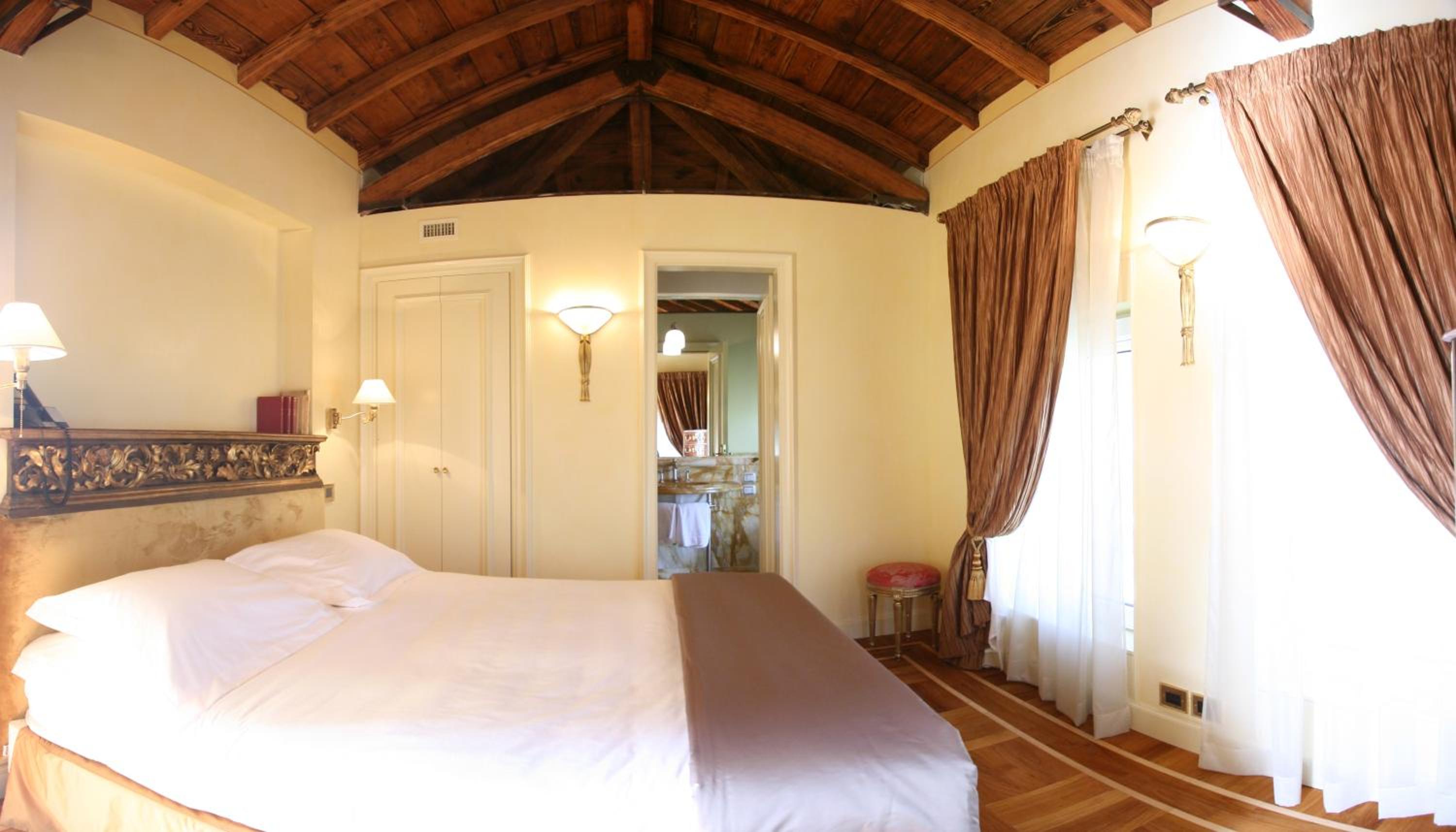 Penthouse Suite