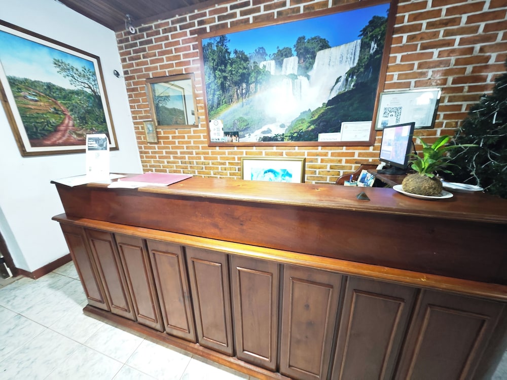 Tierra Colorada Hotel 11/74