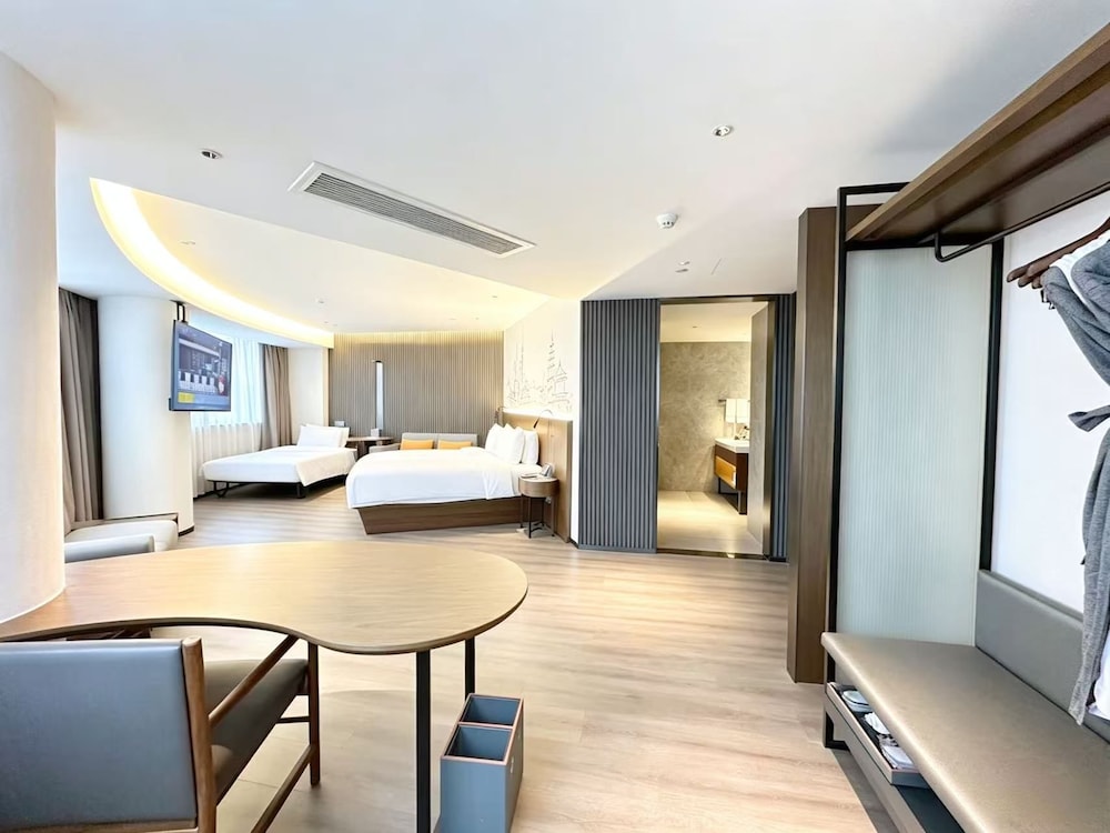 UrCove by Hyatt Xi'an Yanta Hi-Tech 37/50