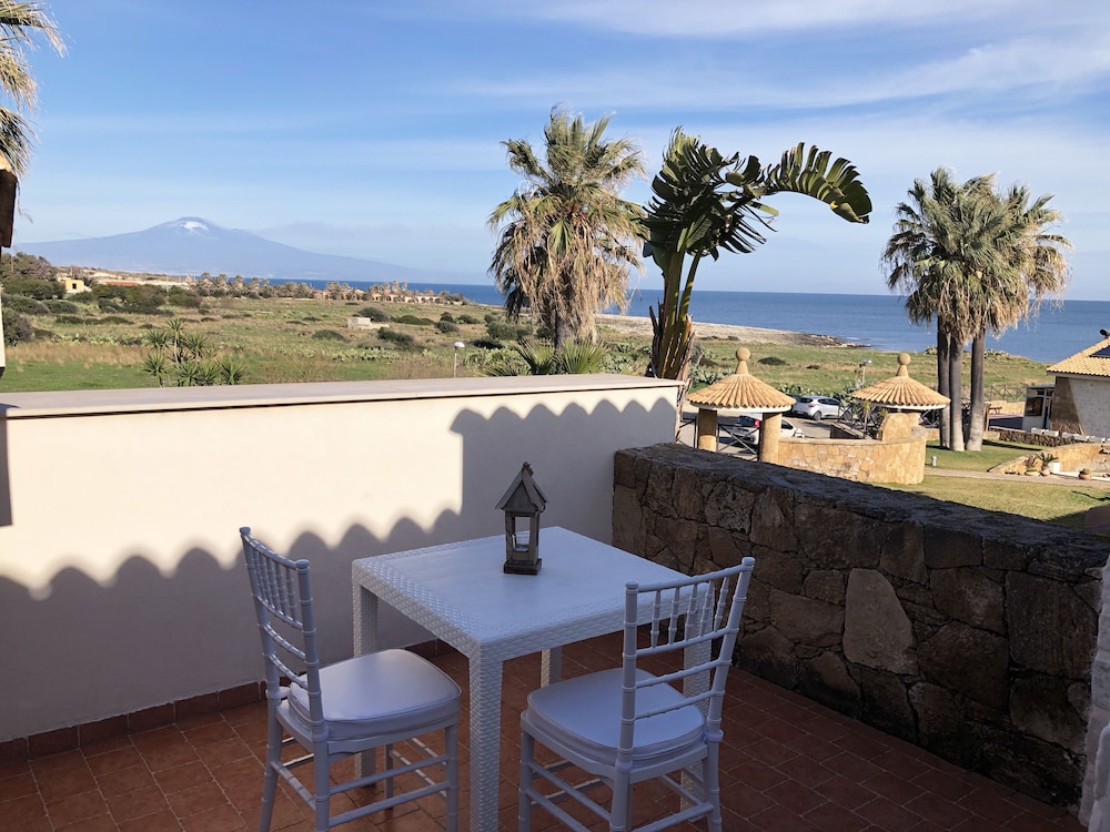 HOTEL RESIDENCE CAPO CAMPOLATO 2/58