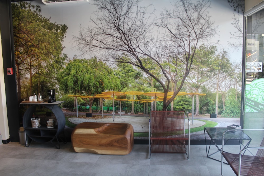 Homesuites Malecon 30/56