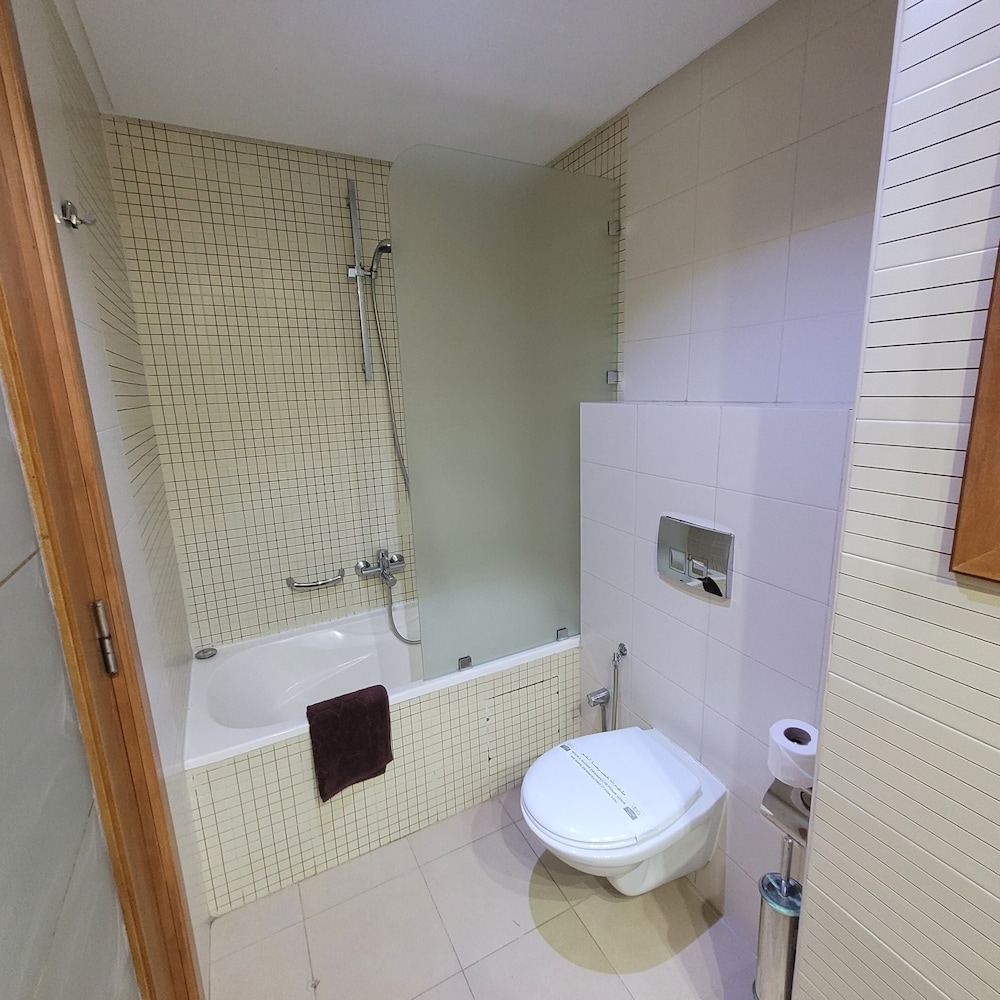 Hotel Tiba 40/44