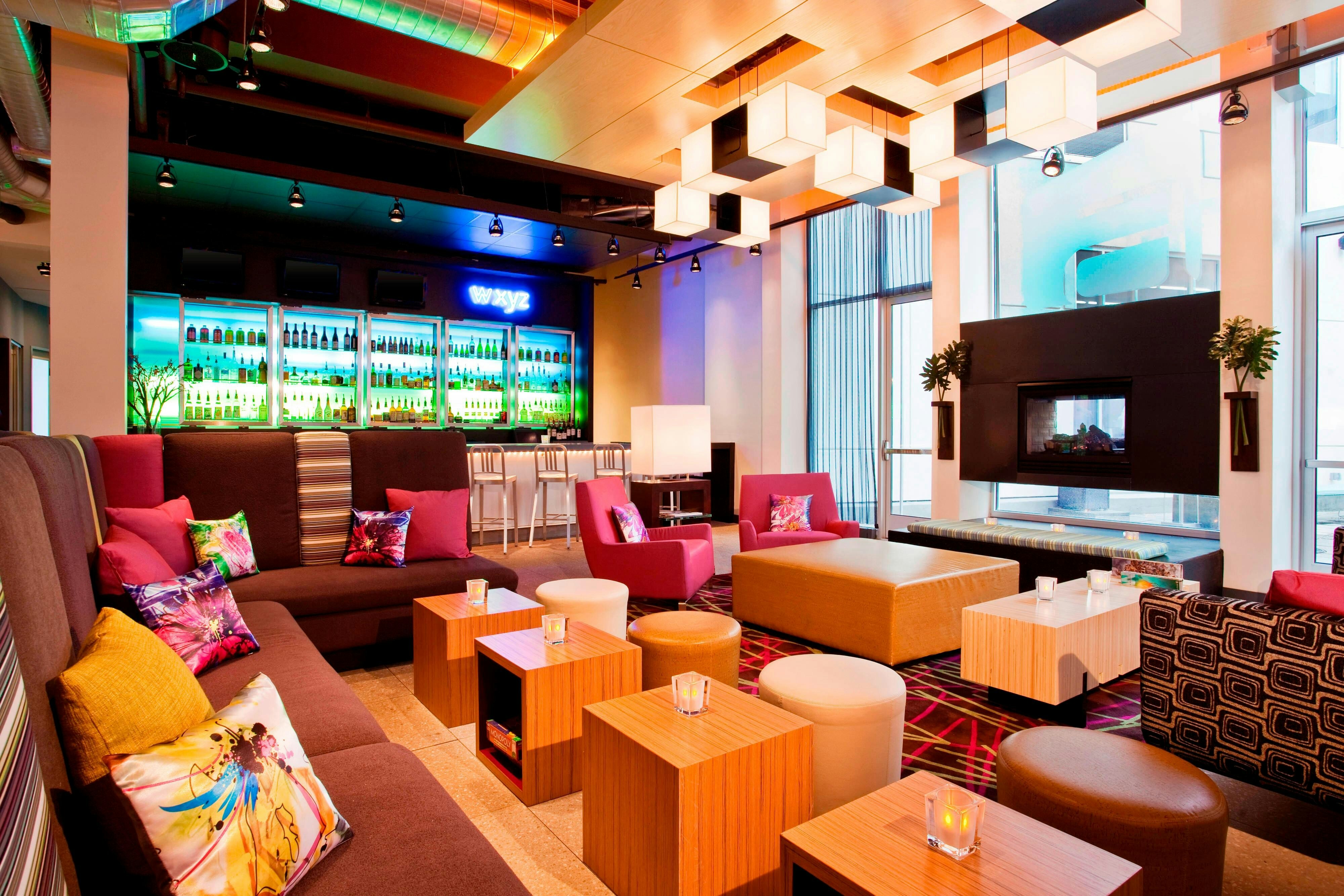 Aloft Milwaukee Downtown 24/43