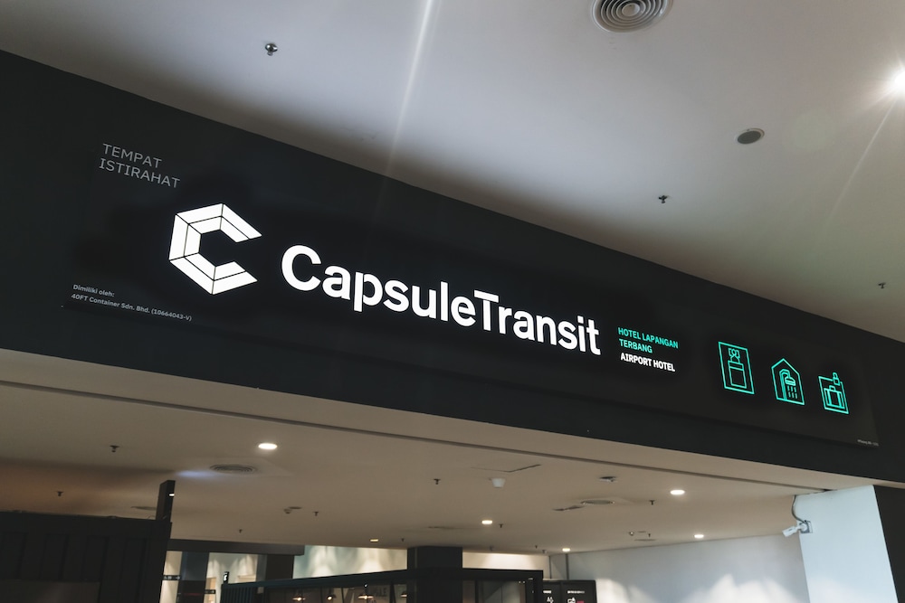 KLIA2 Capsule Transit KLIA 2 (Landside) - Gateway@KLIA2 3/89