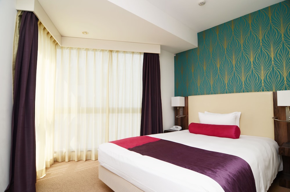 Mercure Okinawa Naha 20/65