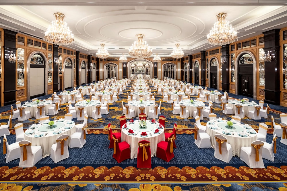 Shangri La Harbin 59/69