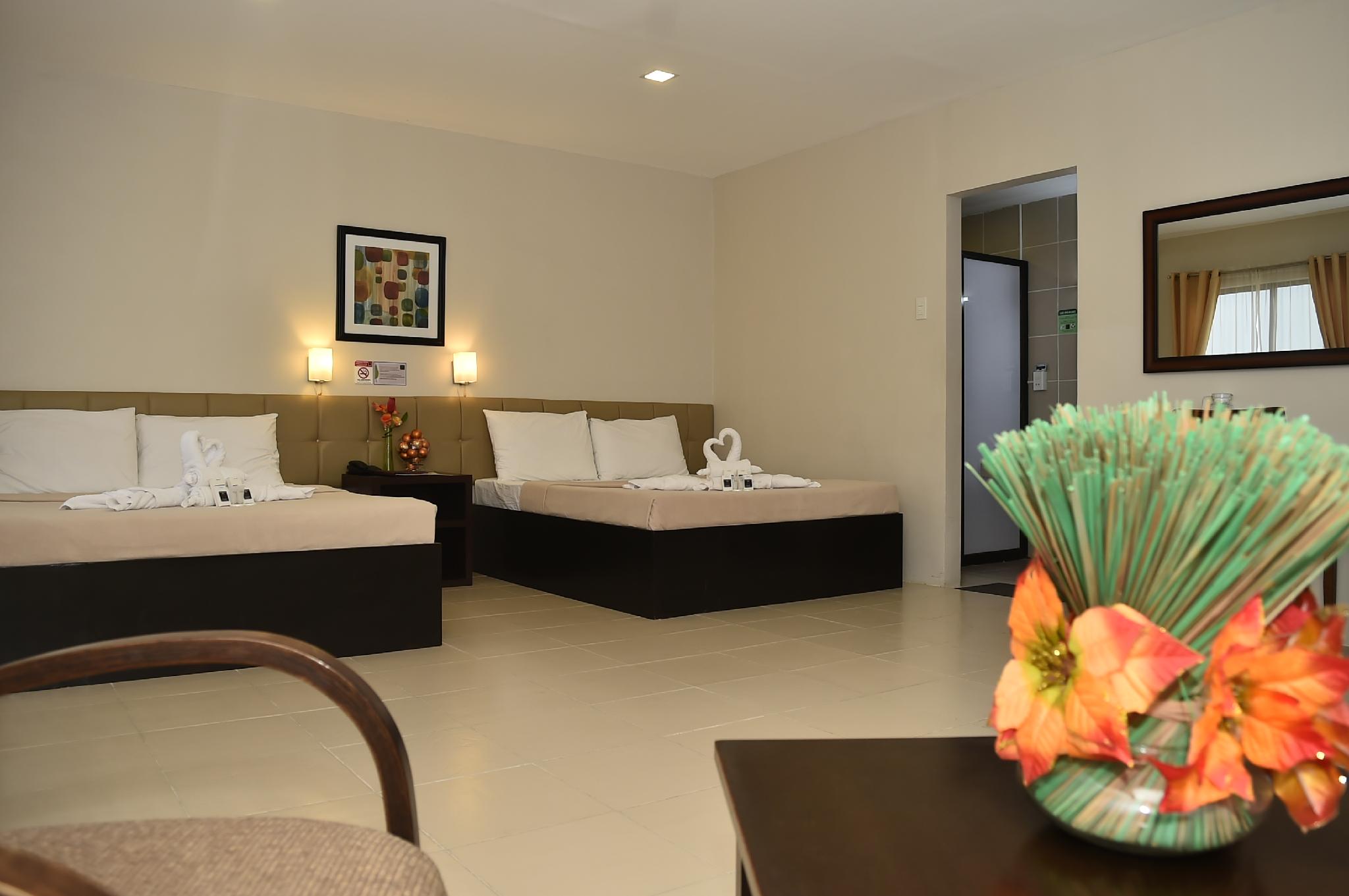 غرفة بريميوم، Columbus Plaza Hotel 2/2