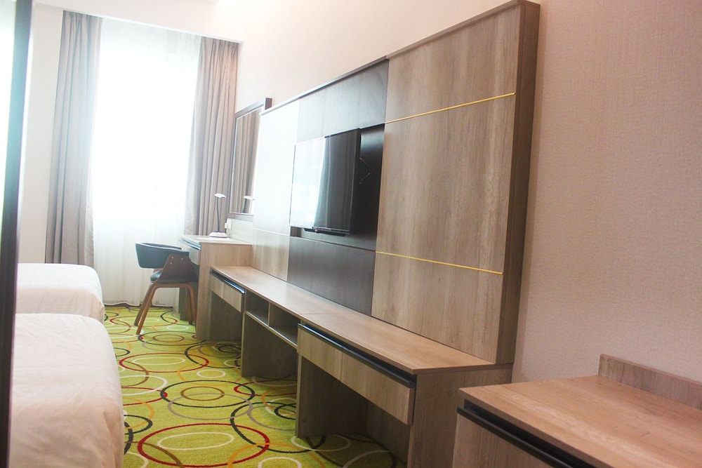 Ano Hotel 27/57