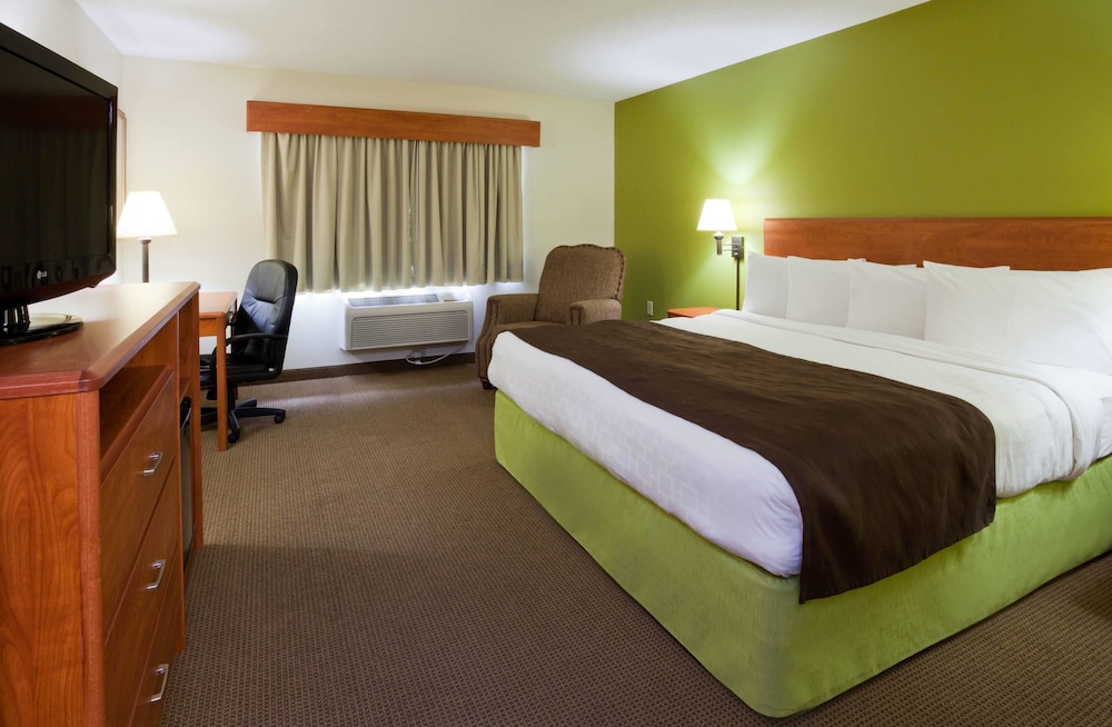Americinn By Wyndham Thief River Falls 10/22