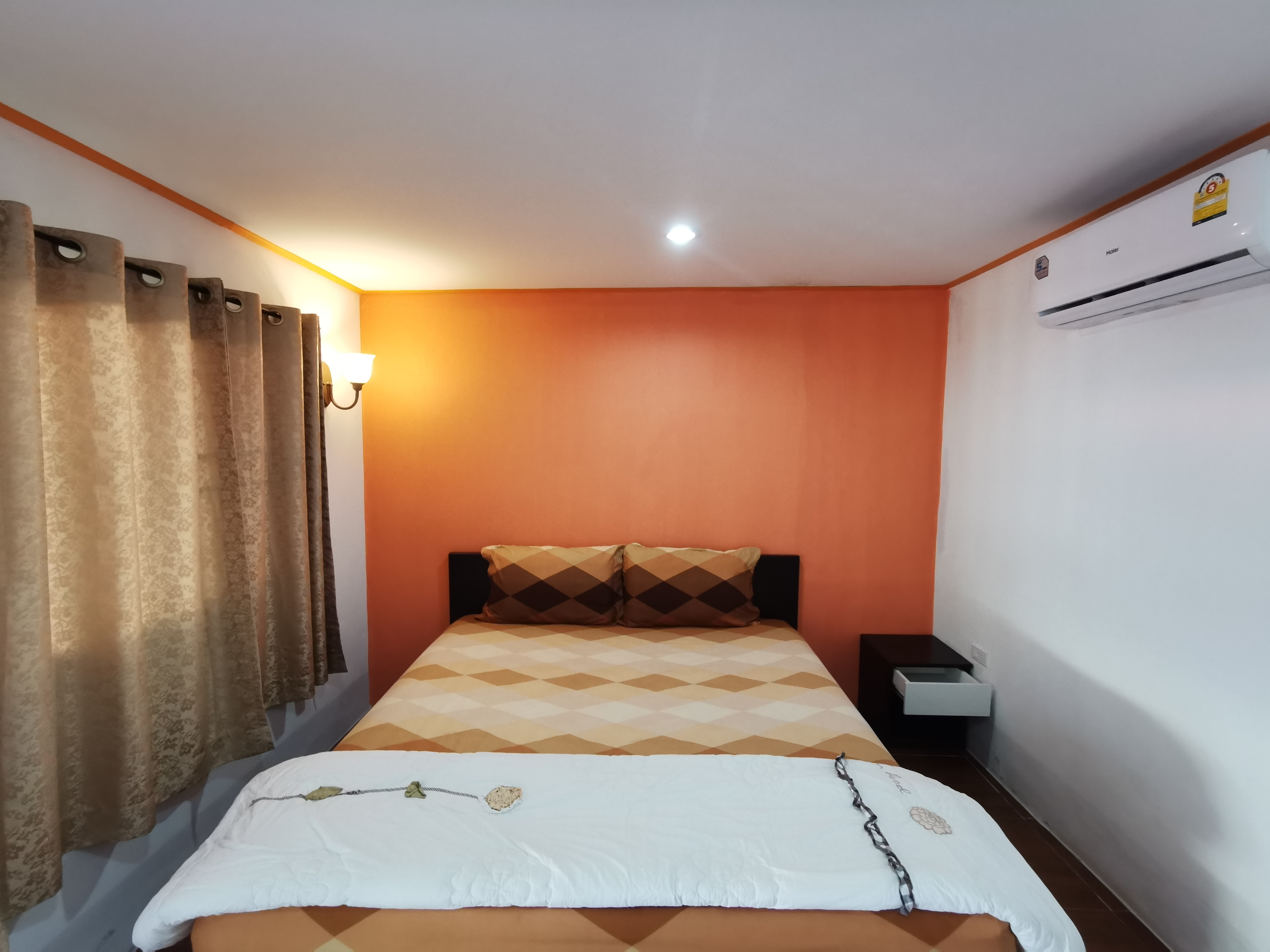 Standard, Double Bed