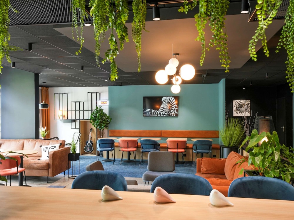 Ibis Vitre Centre 33/63