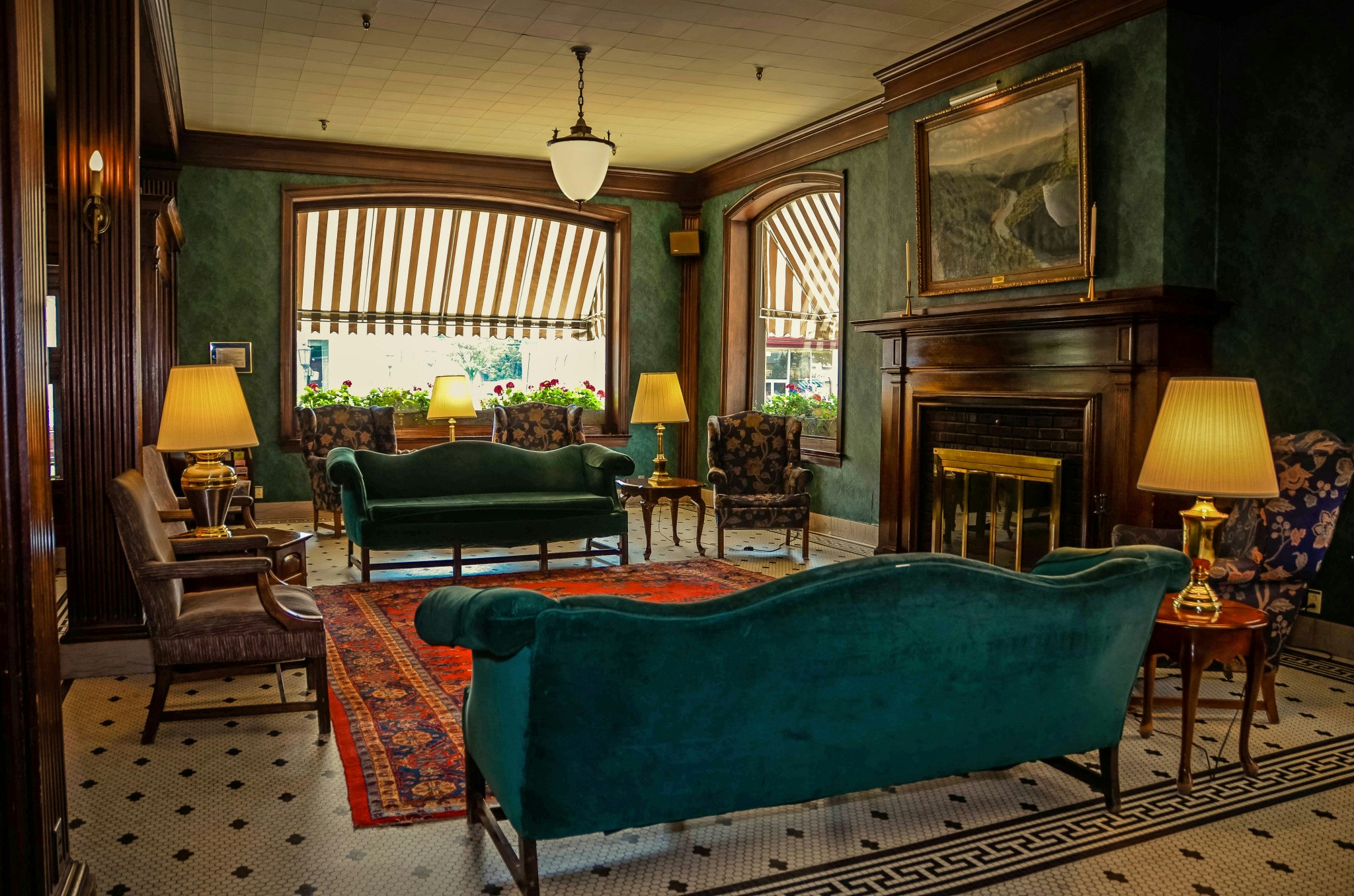 Penn Wells Historic Hotel 6/6