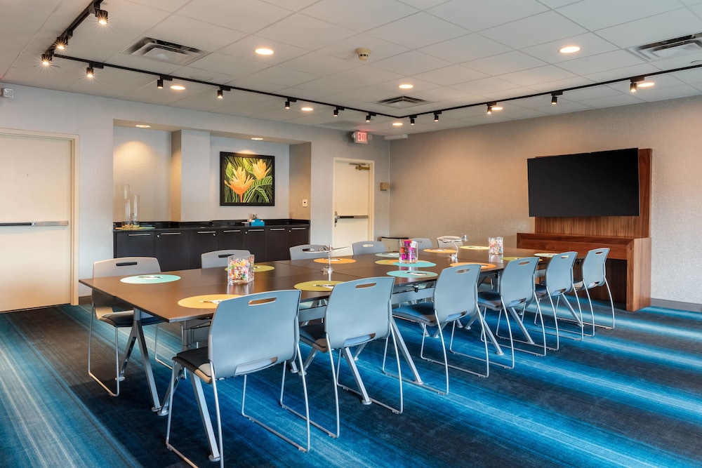 Aloft Columbia Harbison (Ex Wingate by Wyndham) 39/50