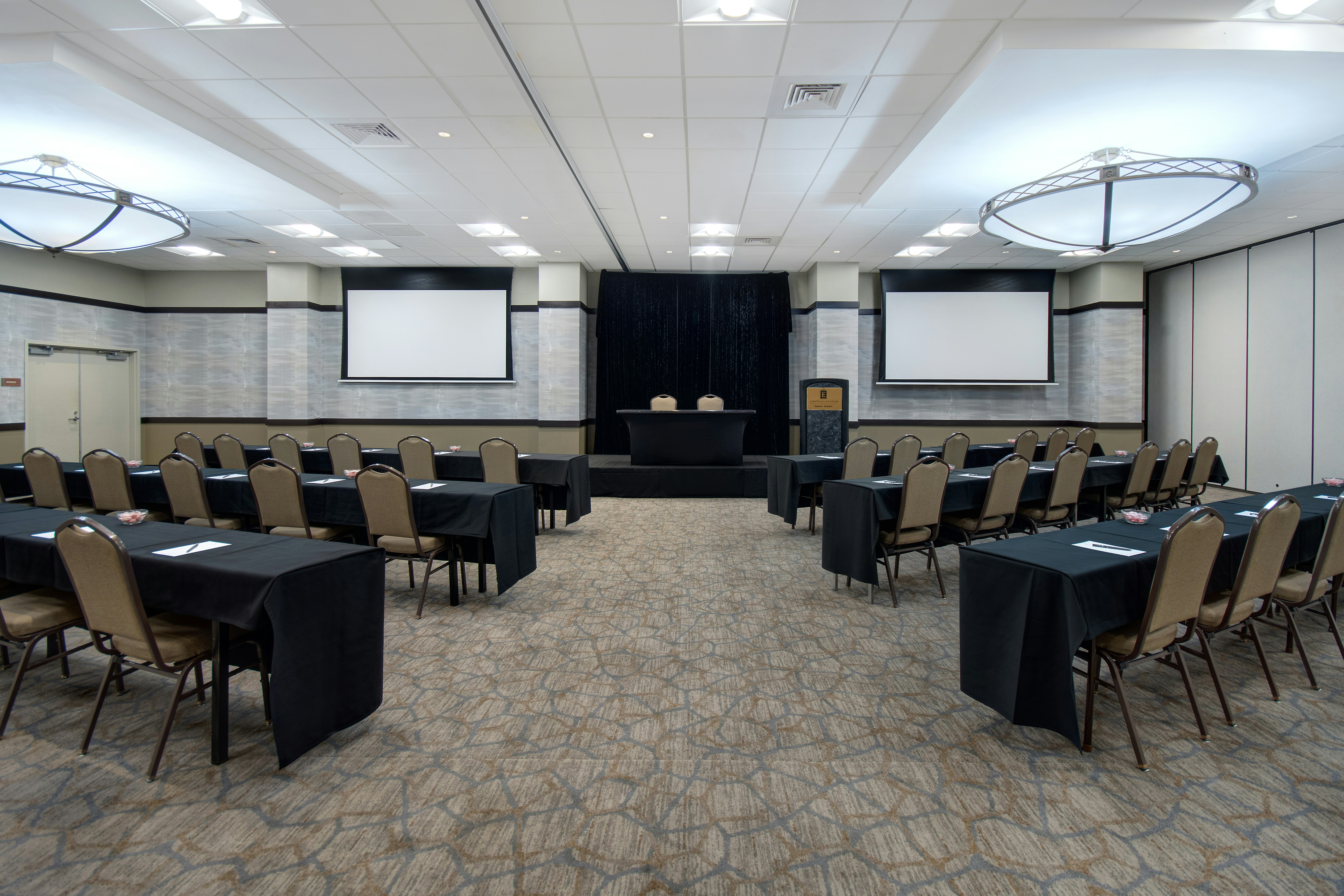 Embassy Suites by Hilton Jacksonville Baymeadows 77/85