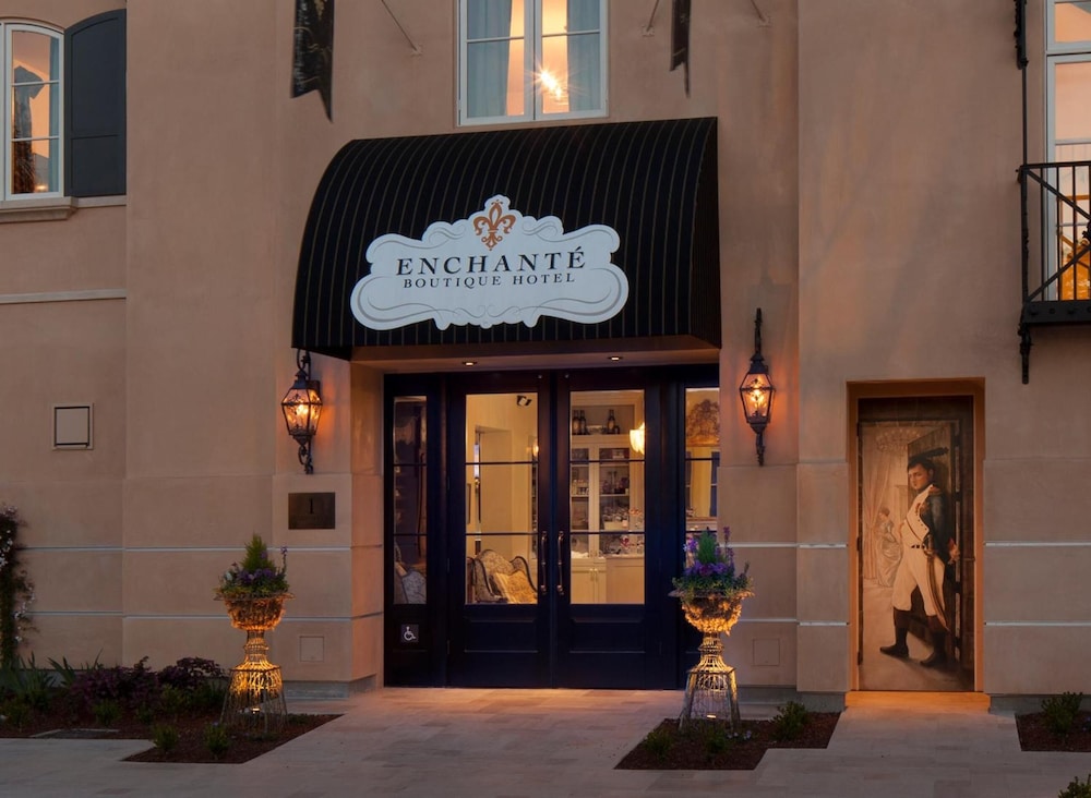 Enchante Boutique Hotel 3/45