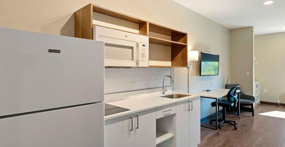 Extended Stay America Premier Suites - Fort Myers - Airport 37/39
