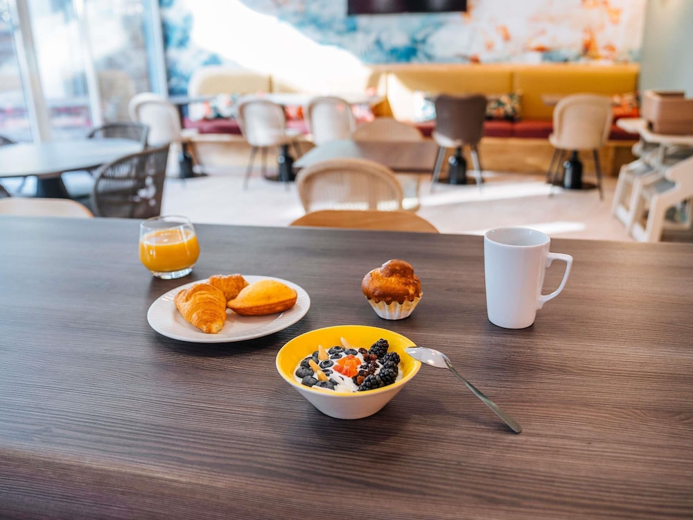 IBIS STYLES ANTIBES 47/71