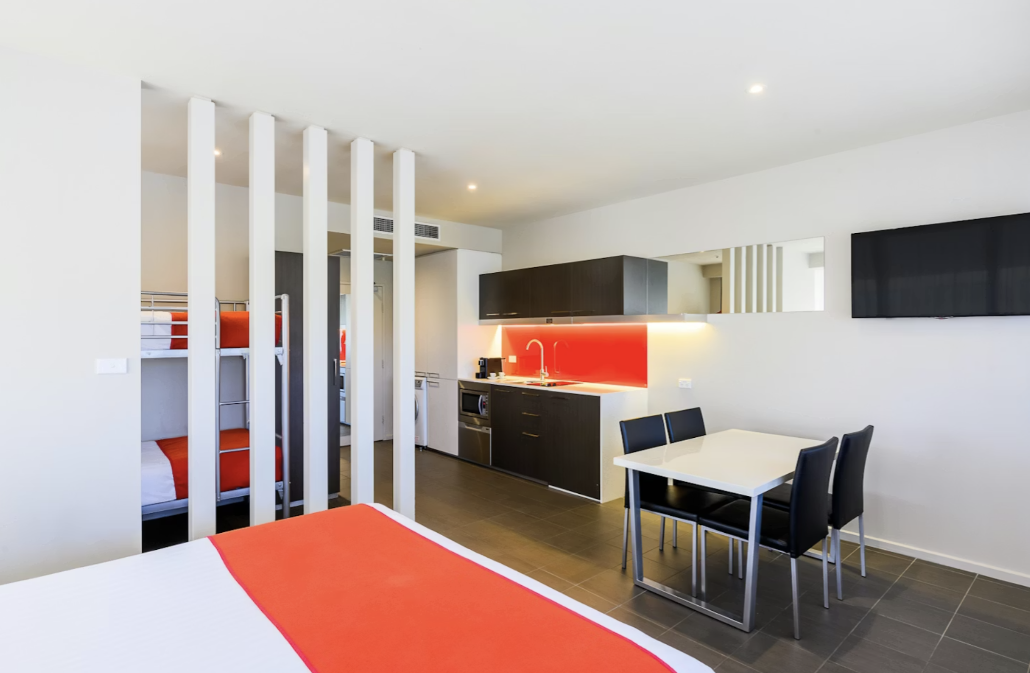 Abode Woden 28/47