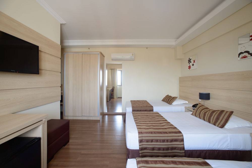 Faro Hotel 5/50