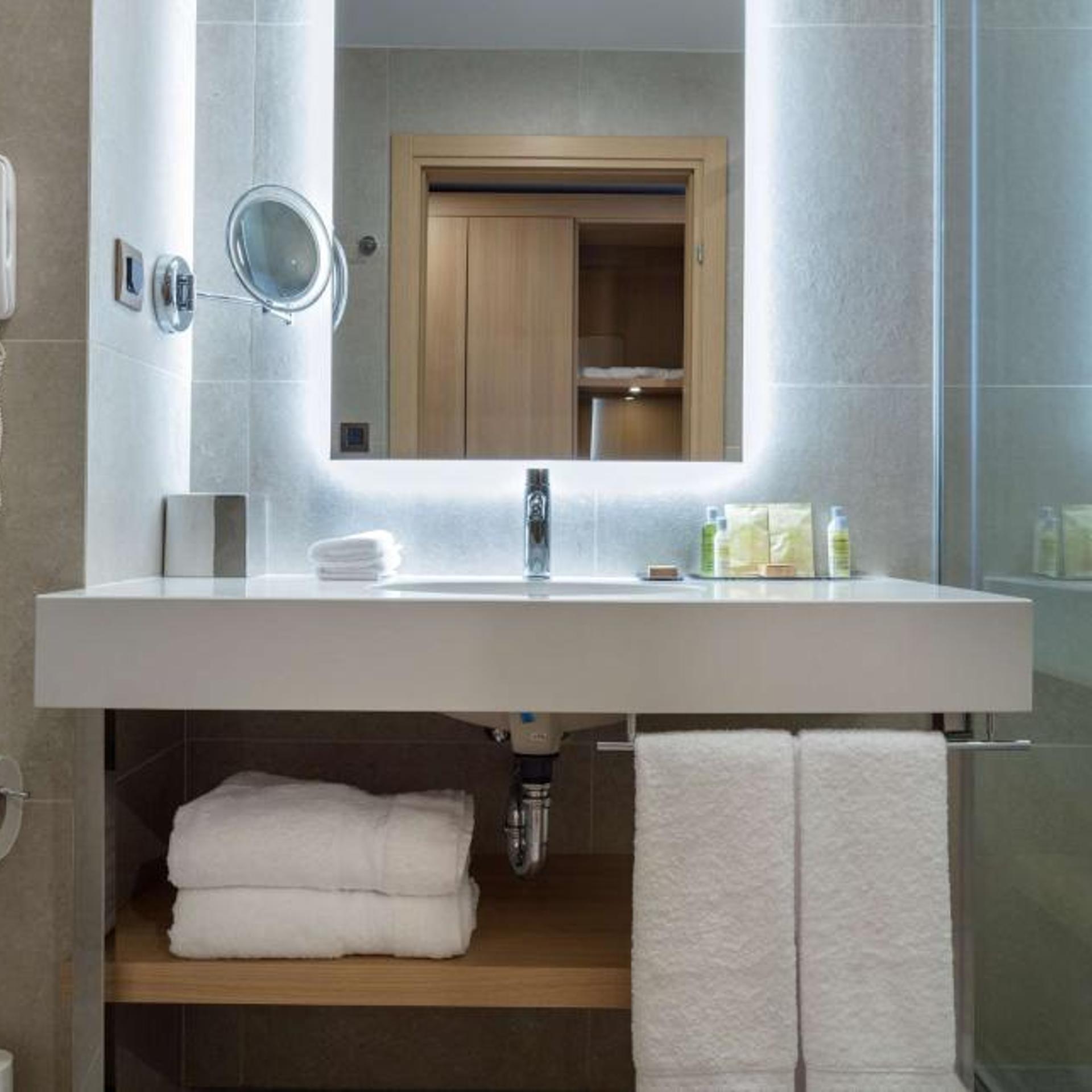 غرفة بسرير كينج، DoubleTree by Hilton Plovdiv Center 9/10