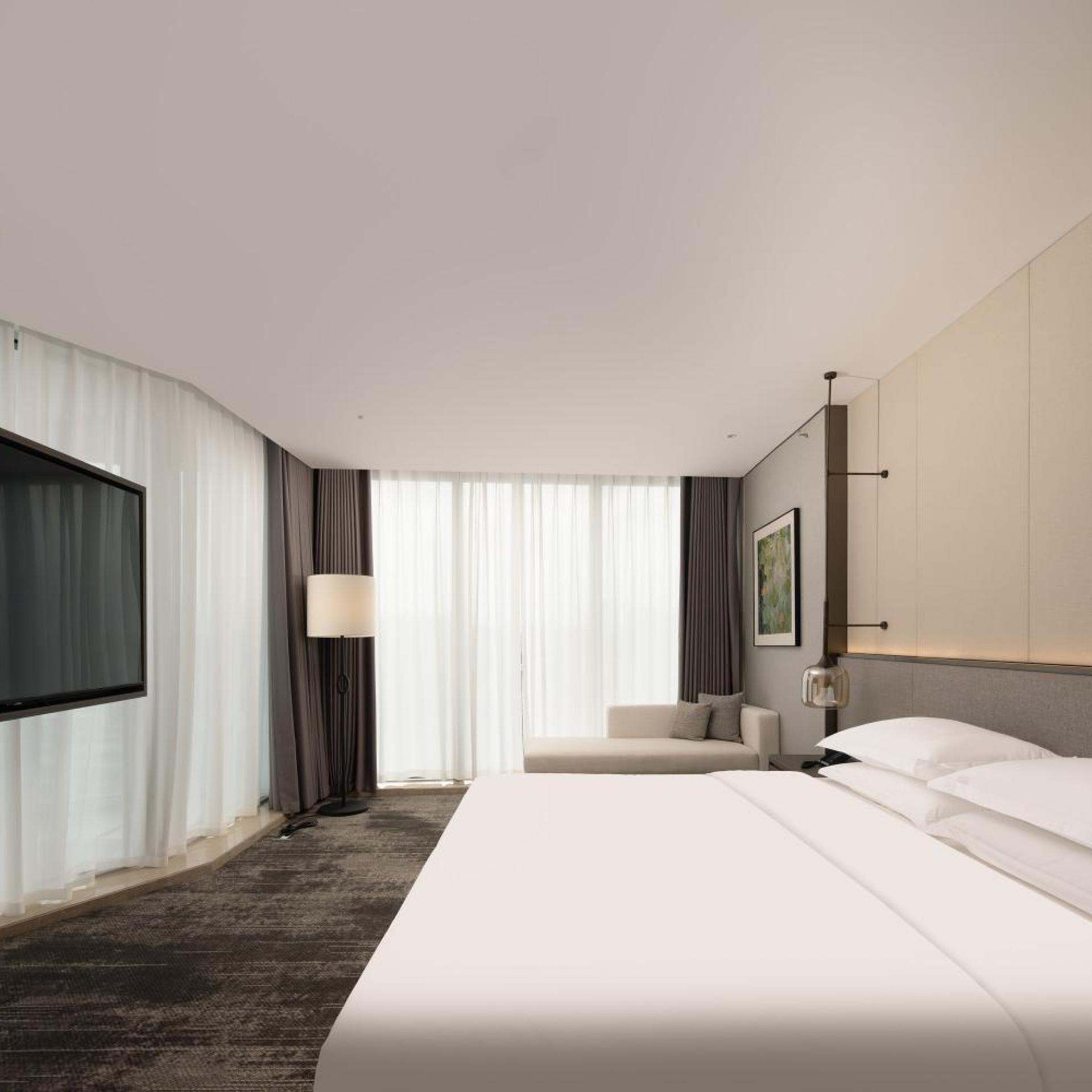 Howard Johnson Liquor Capital Hotel Luzhou 8/29