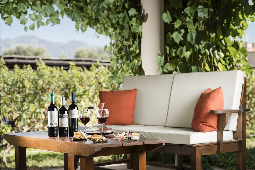 VILLA MANSA WINE HOTEL 40/64