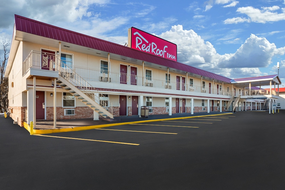 Red Roof Inn Des Moines 4/33