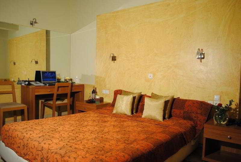 Ideal Hotel 18/23
