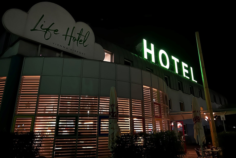 Life Hotel in FISCHAMEND