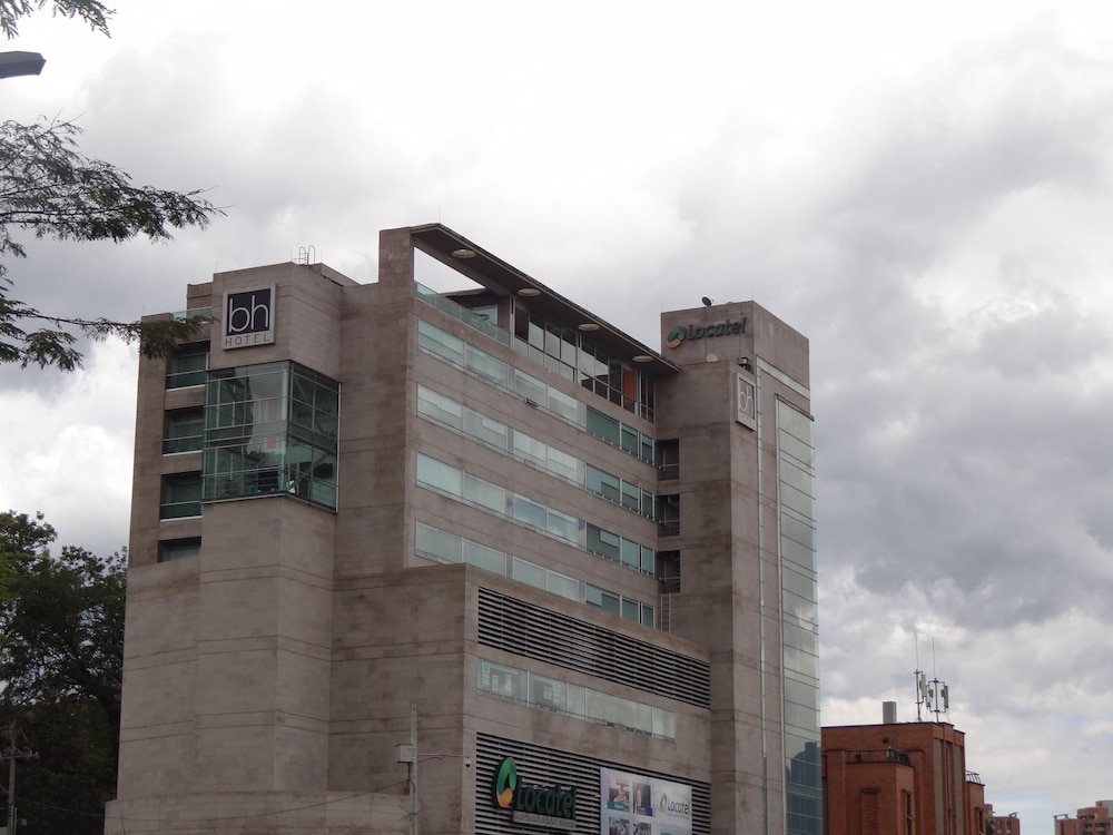 Bh Poblado 6/75