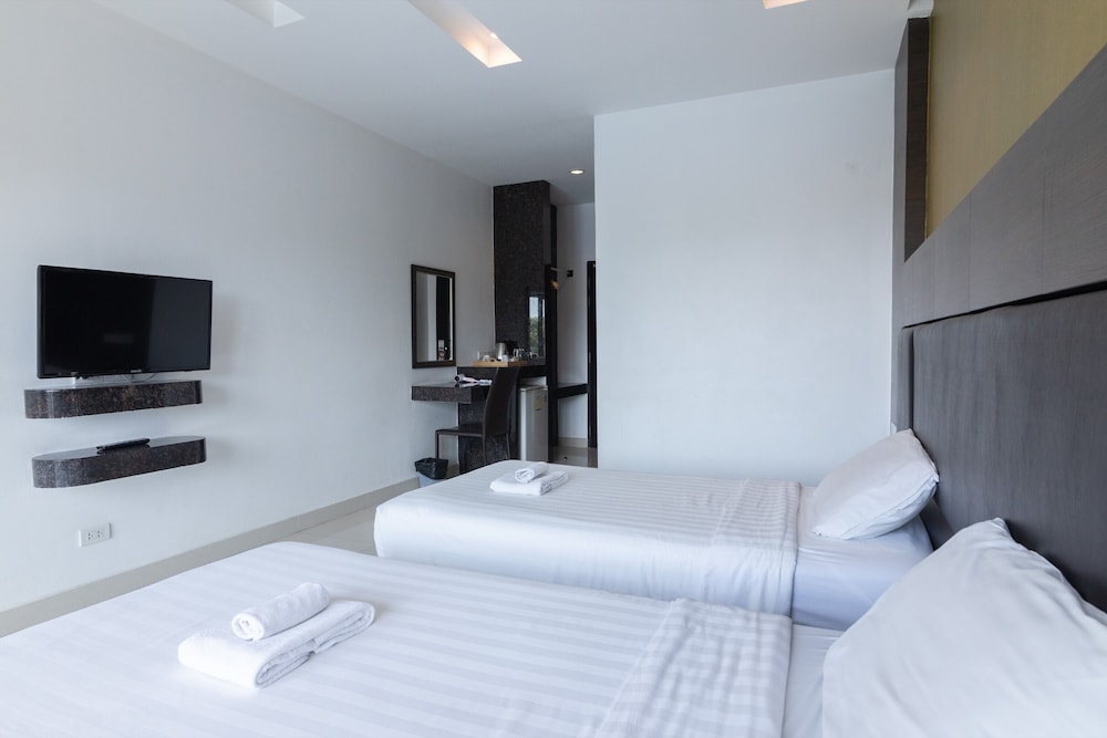 Tribe Hotel Pattaya 13/50