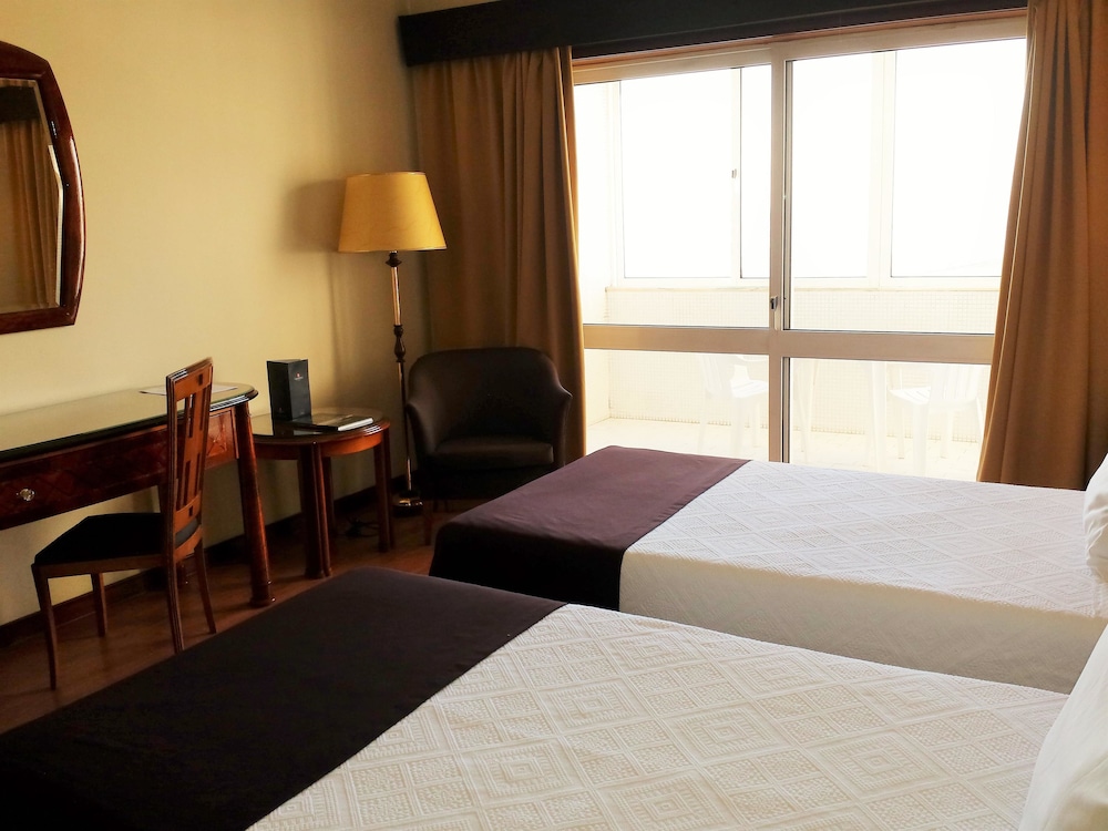 Golden Tulip Porto Gaia Hotel 8/68