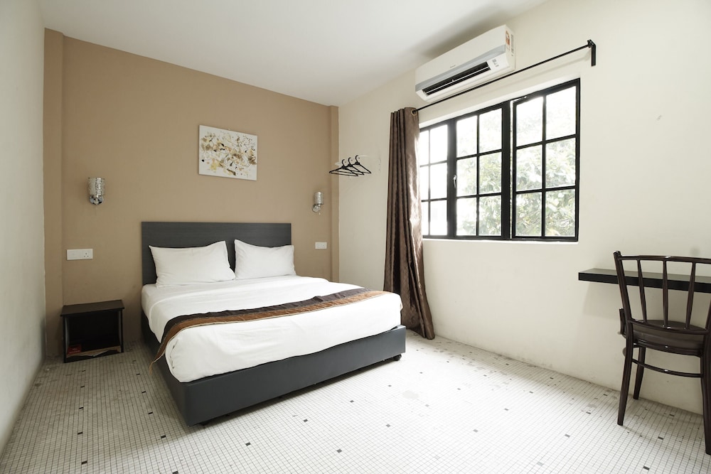 M S Hotel Tengku Kelana KTM Klang 3/31