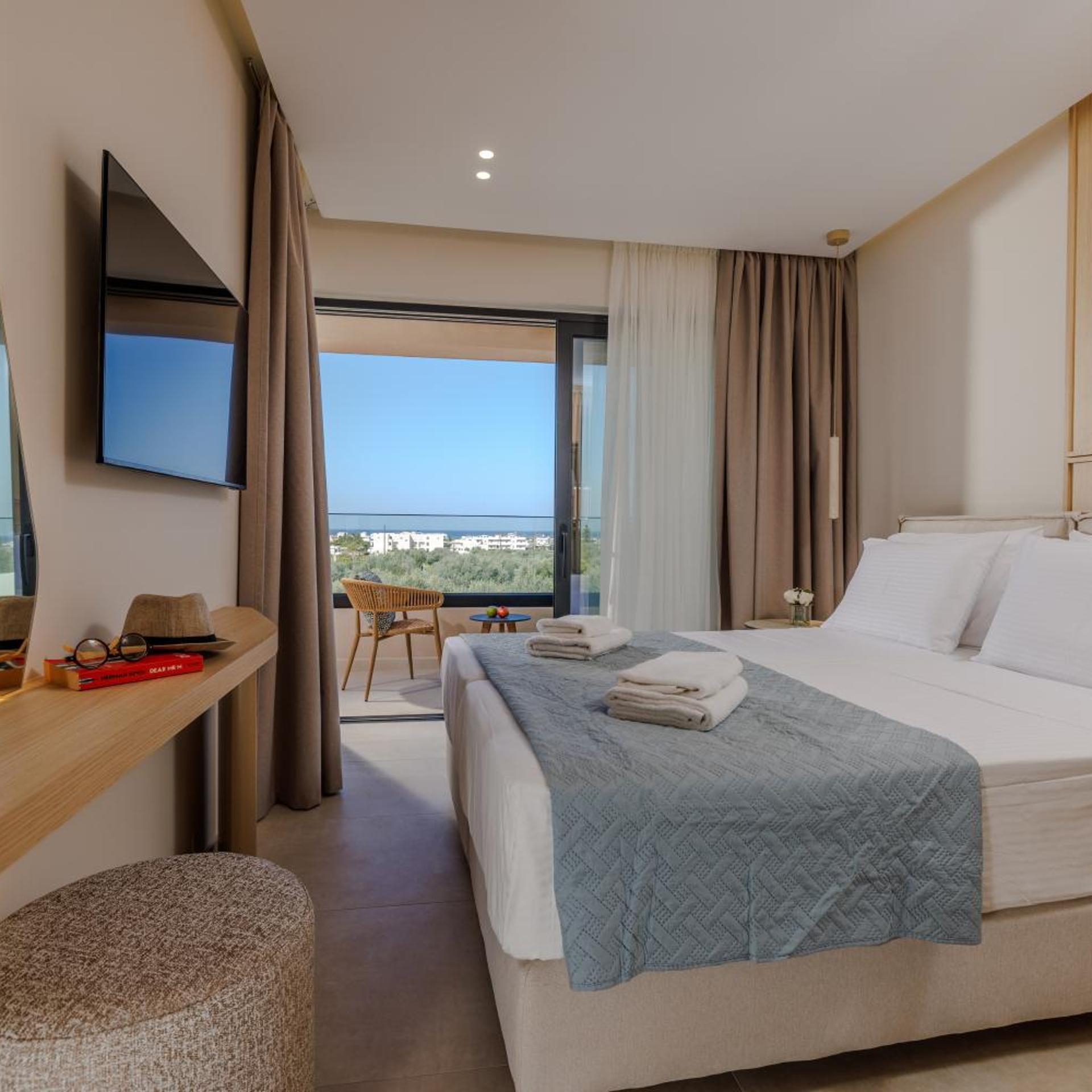 Sokratis LocoLux Villas & Suites 28/86