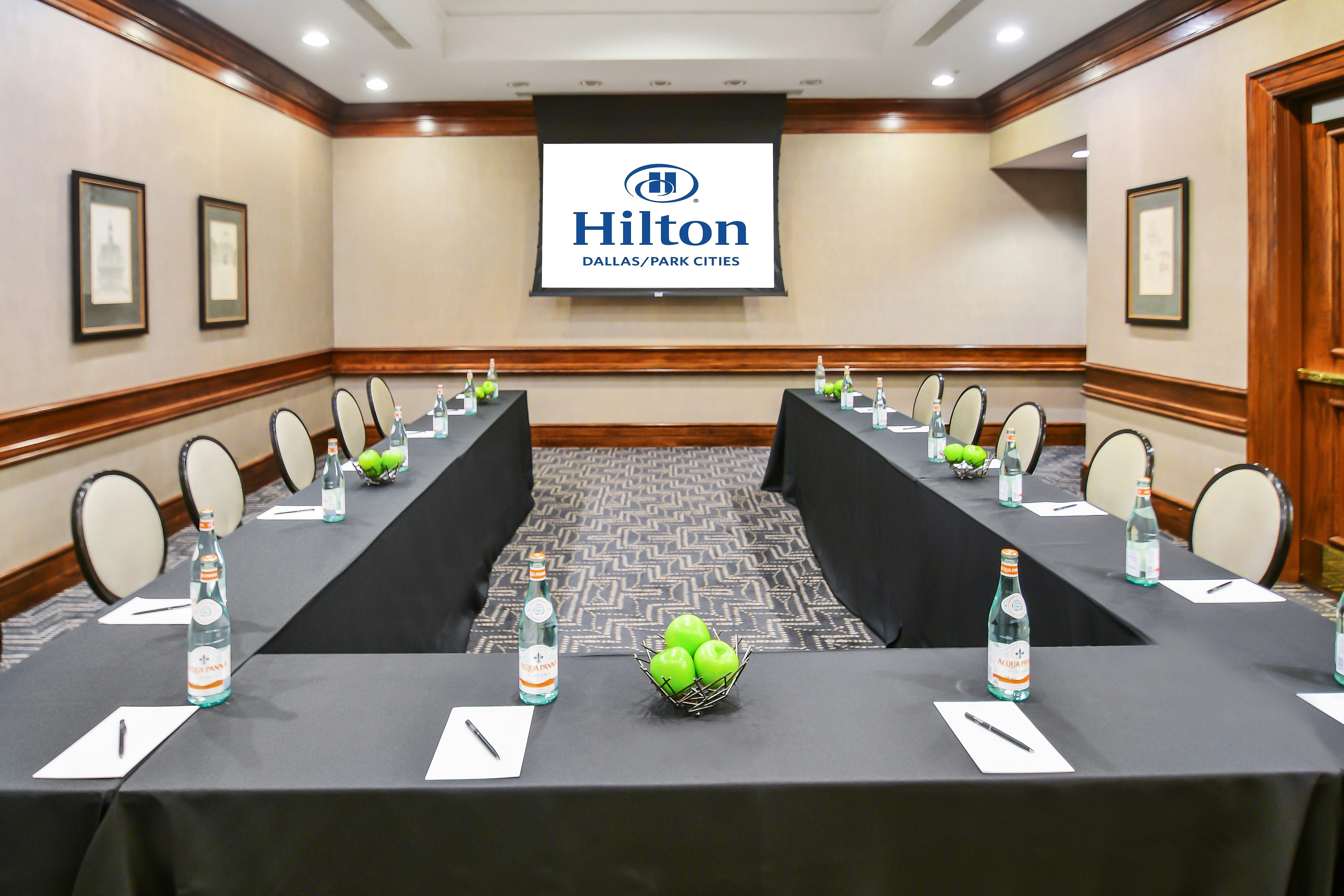 Hilton Dallas Park Cities 76/81